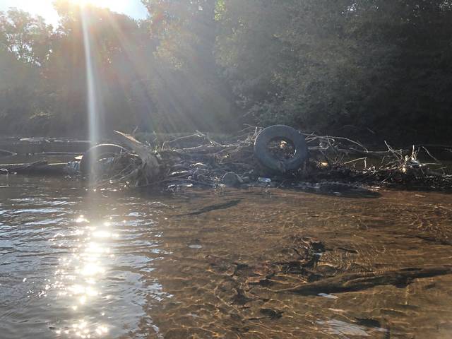1763225_web1_gtr-tirecleanup