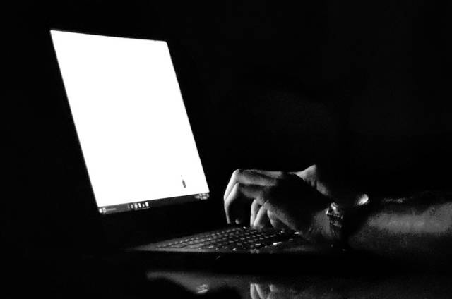 1764072_web1_web-hacking