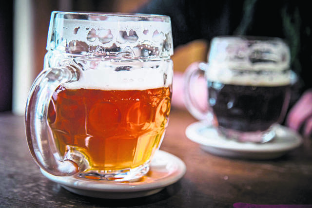 1776361_web1_WEB-beer-mugs