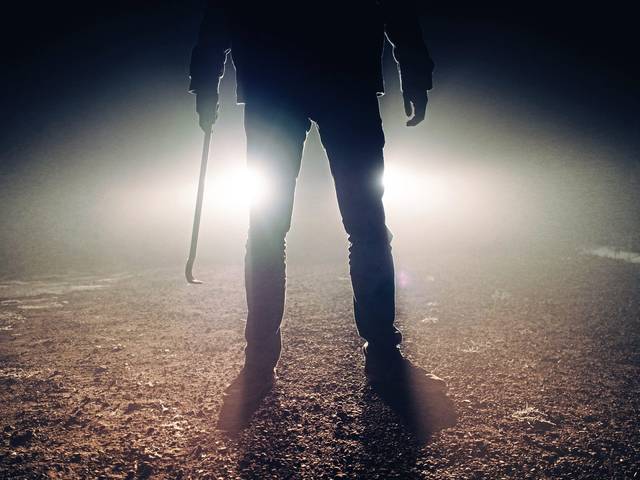 1783464_web1_ptr-scarymovie-101019