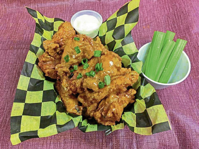 1784753_web1_trailsidewings