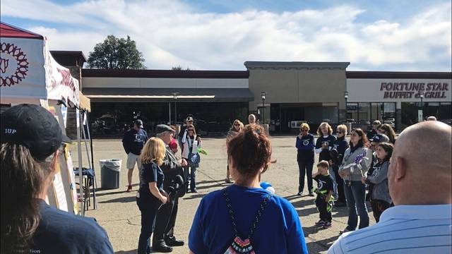 1790238_web1_vnd-walkforhunger4-101419