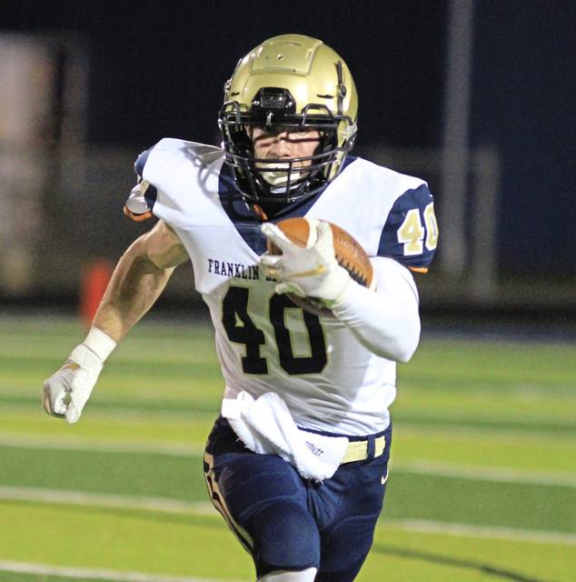 Franklin Regional clinches playoff berth behind Zac Gordon’s 228 yards, 3 TDs