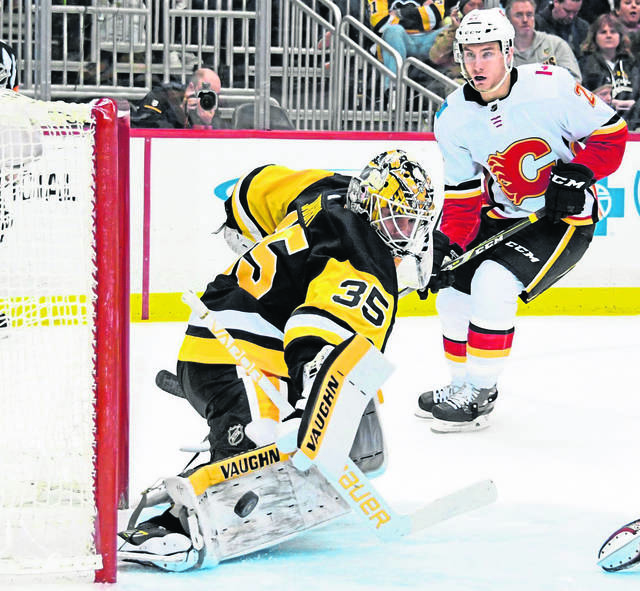 1803177_web1_gtr-pens-flames09-030618