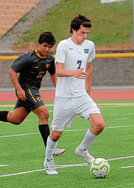 Baldwin boys soccer celebrates end of long playoff drought