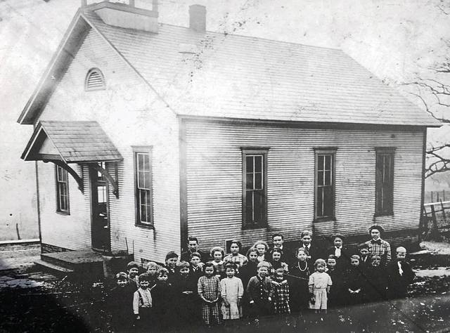 1846915_web1_gtr-MurrSchoolhouse4-102419