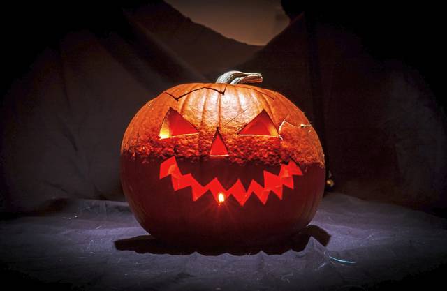 1856559_web1_WEB-jack-o-lantern