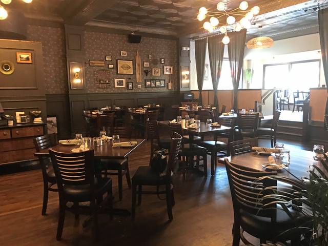 1863390_web1_PTR-FRICKTAVERN-DINING