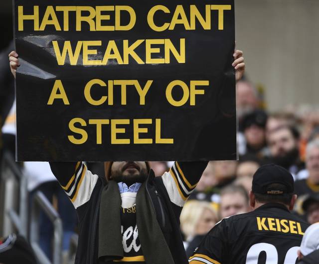 1863784_web1_gtr-steelers32-102918