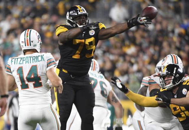 1865930_web1_gtr-Steelers08-102919