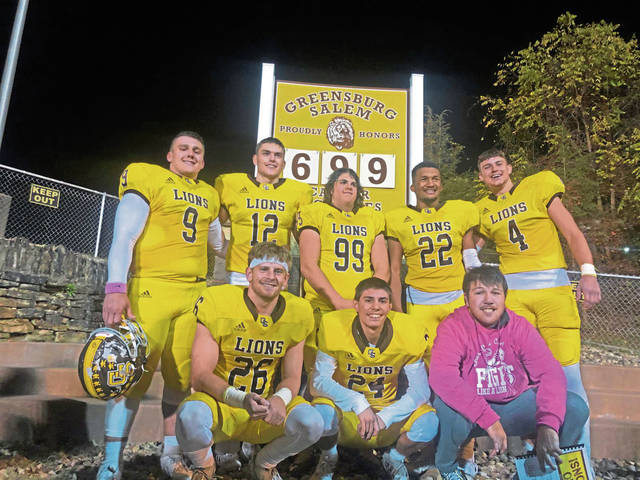 Greensburg Salem chasing history, playoff win against Blackhawk<span class="headline-video">Video <i class="fa-solid fa-circle-play"></i></span>