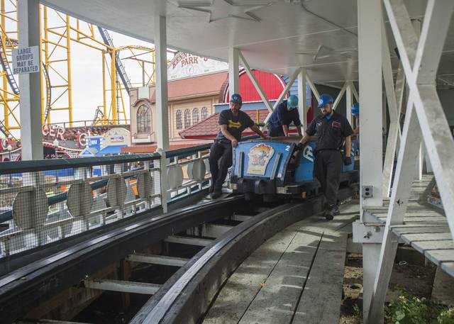 1879844_web1_PTR-Kennywood02-103119