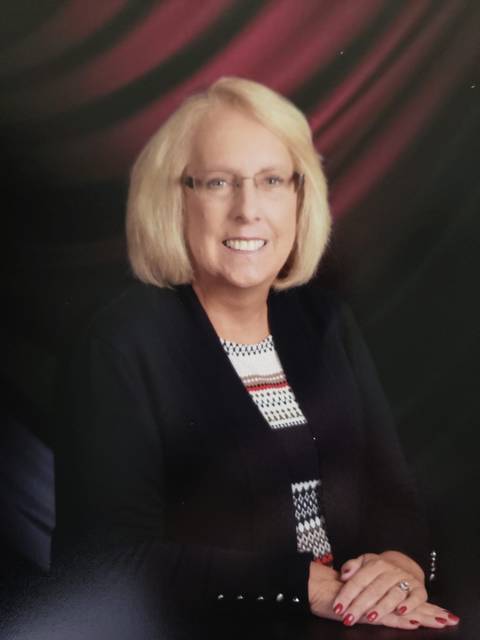 1885229_web1_gtr-Darlene-Ciocca