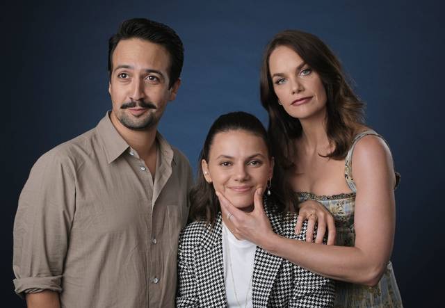 1886769_web1_gtr-tv-darkmaterials-110419