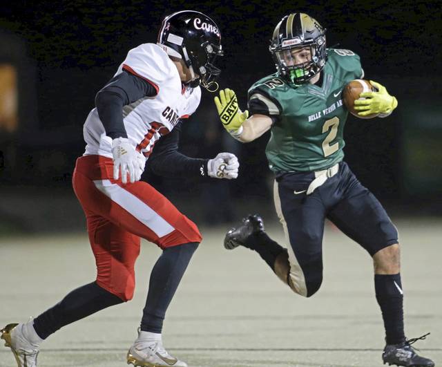 Belle Vernon golden at home, beats New Castle in Class 4A quarters