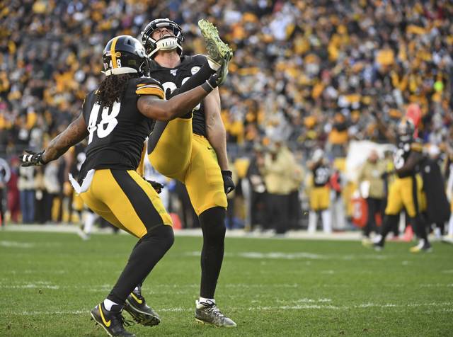 1894937_web1_gtr-Steelers10-110319