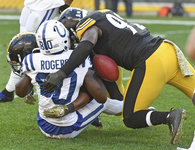 1894937_web1_gtr-Steelers24-110319