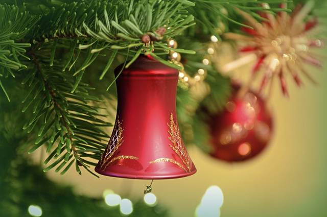 1897508_web1_web-christmasA