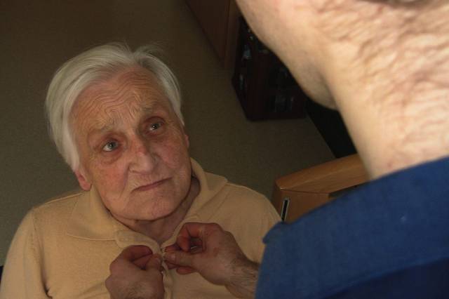 1906483_web1_gtr-hth-alzheimers-02-112619