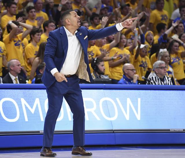 1907412_web1_gtr-Pitt12-110719