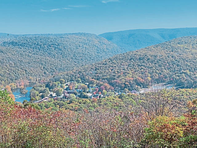 1907893_web1_gtr-ohiopylestaycation2