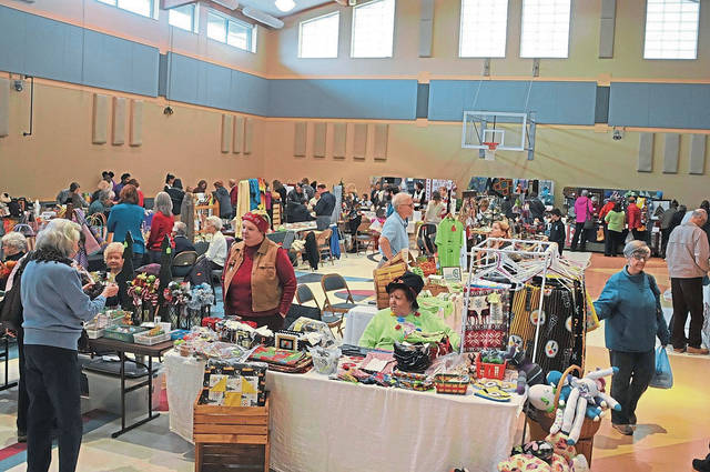 Mission Mall and cookie walk event supports nonprofits