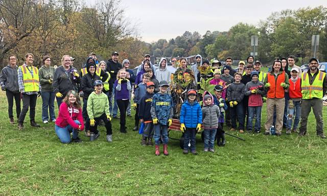 1914014_web1_shr-treeplanting-111419
