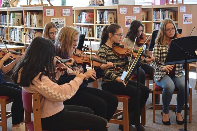 Shaler Area School District hosts 20th annual Veterans’ Day celebration