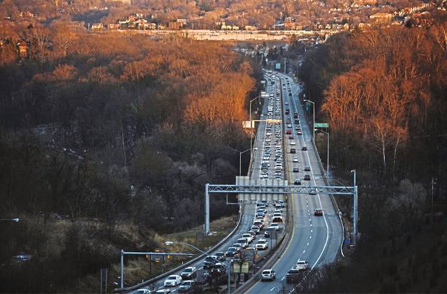 1921455_web1_Parkway-East--2-