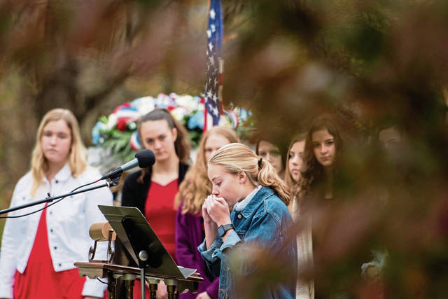 1929759_web1_gtr-veteransday001-111219