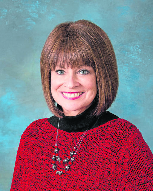 Hampton school board members recognized for service