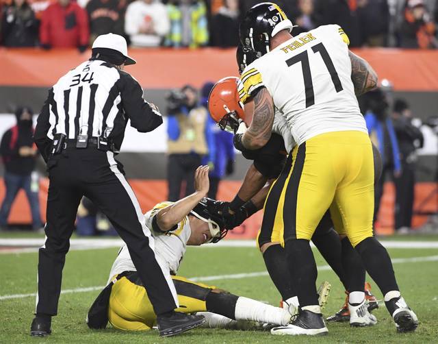 1947339_web1_gtr-steelers19-111519