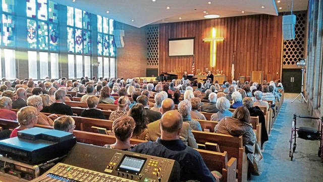 1958620_web1_vnd-FoodBankConcert3-111919