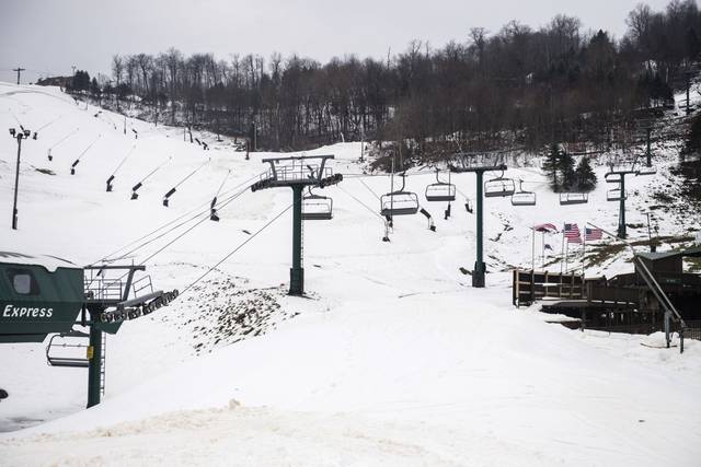 1963123_web1_gtr-lo-7SpringsSnow002-112119