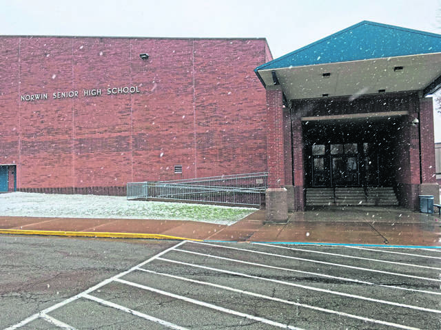 1964297_web1_Norwin-High-School-building