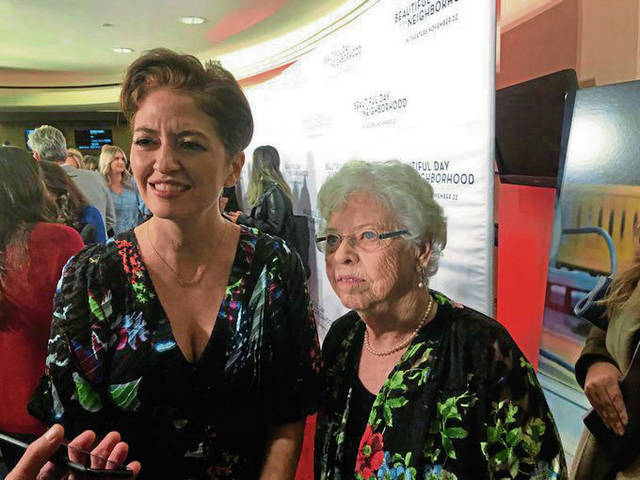 1966340_web1_ptr-rogersredcarpet3