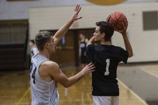 Greensburg Salem boys out to surprise opponents<span class="headline-video">Video <i class="fa-solid fa-circle-play"></i></span>