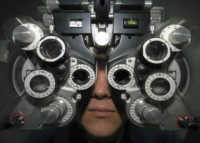 1978656_web1_gtr-hth-glasses-01-112619