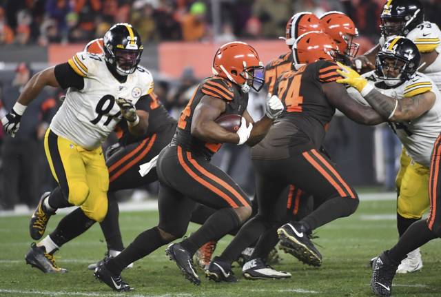 2002367_web1_gtr-steelers27-111519
