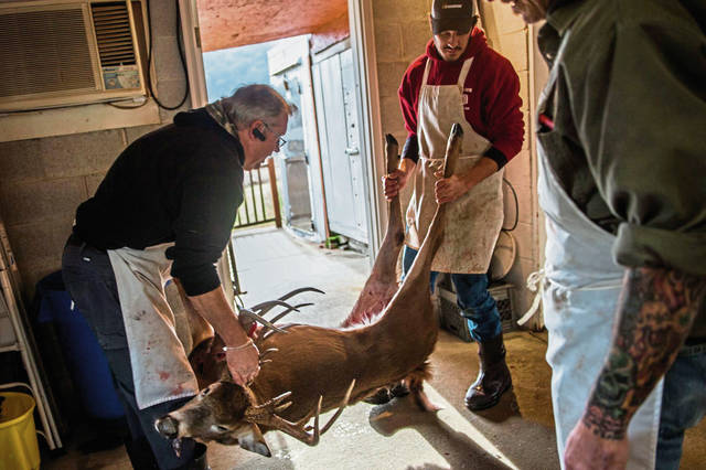 2005194_web1_GTR-DeerSeason-17-120119