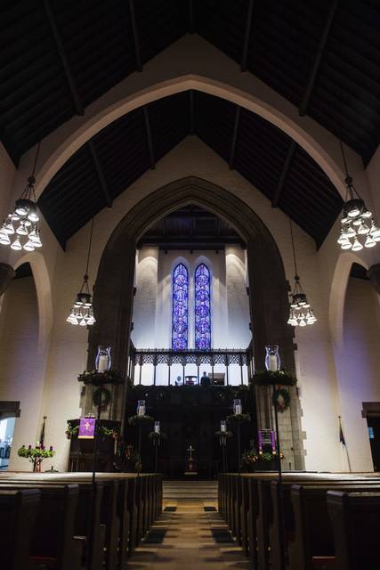 1656887_web1_gtr-FirstPresbyplque004-120409