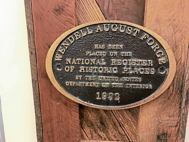1962501_web1_Wendell-history-plaque