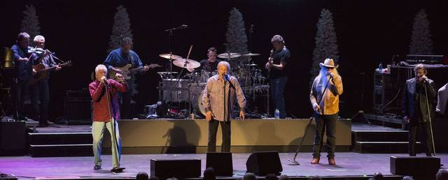1997303_web1_gtr-liv-oakridgeboys6-120719 1997303_web1_gtr-liv-oakridgeboys6-120719