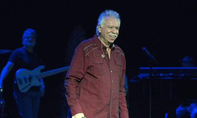 1997303_web1_gtr-liv-oakridgeboys8-120719 1997303_web1_gtr-liv-oakridgeboys8-120719