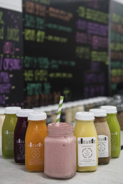 1998849_web1_gtr-liv-smoothies013-121119