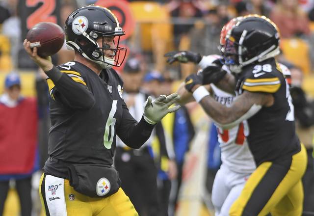 2014090_web1_gtr-Steelers38-120219