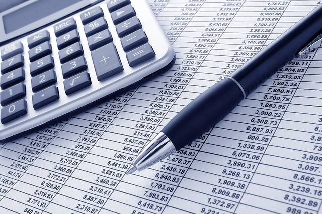 2017979_web1_BudgetCalc