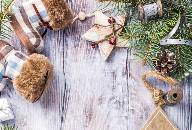 2018199_web1_web-christmasdecoA