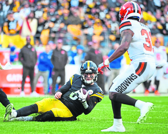 2018438_web1_gtr-Steelers29-120219