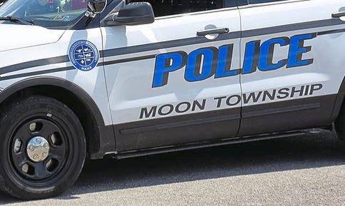 2027594_web1_WEB-moon-police-vehicle